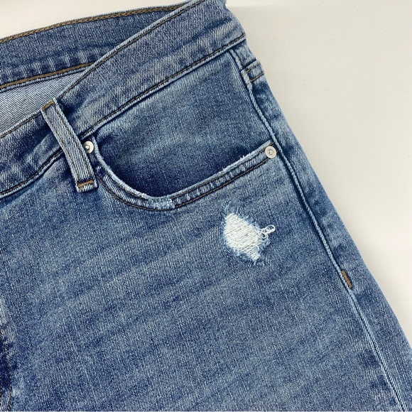 HUDSON Lana Boyfriend High Rise Straight Leg Light Blue Jeans in Everest - Picture 8 of 14